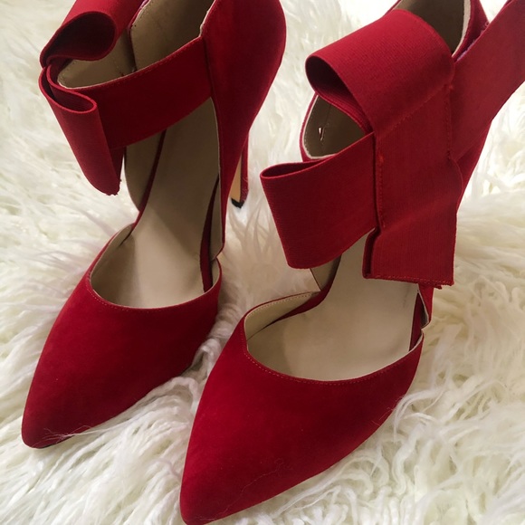 Red, Hot, statement shoes!! - Picture 2 of 5